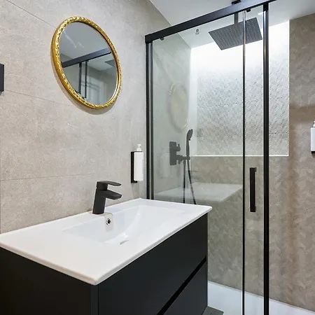 Apartamento Grace Malaga Exterior photo